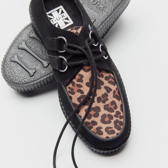 NEW T.U.K Shoes Viva II Leopard Black Low Creeper - Picture 3 of 3